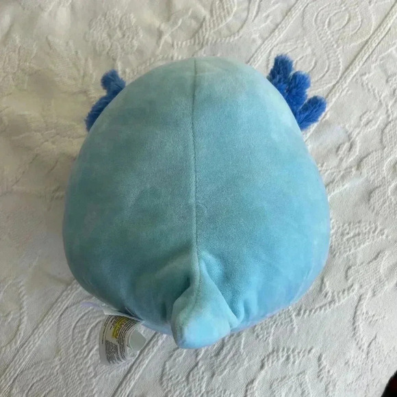 Squishmallows CLUTCH the Blue Axolotl w/ Balloon Sprinkles Exclusive Birthday - Picture 3 of 10